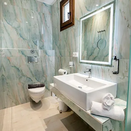 Beautiful Alice Luxury Semesterbostad Alikí